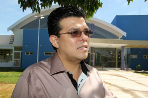 Prefeito Gilmar Olarte não quer polemizar a questão do reajuste dos professores. (Foto:Marcos Ermínio)