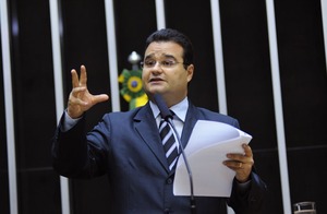 Projeto garante inclusão social e cultural para pessoas com autismo Projeto garante inclusão social e cultural para pessoas com autismo