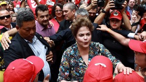 Na Espanha, Dilma confirma 'tendência' a disputar vaga no Senado © Reuters Photographer / Reuters