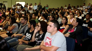 Acadêmicos compareceram em grande número na cerimônia realizada na Escola do SUAS/MS 