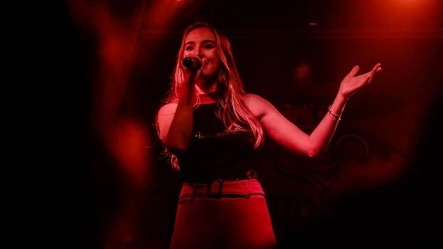 “Arte no Meu Bairro” leva sertanejo, rock e pop à Vila Popular “Arte no Meu Bairro” leva sertanejo, rock e pop à Vila Popular
