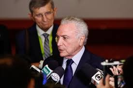 Temer diz que decisão sobre foro privilegiado cabe ao Legislativo