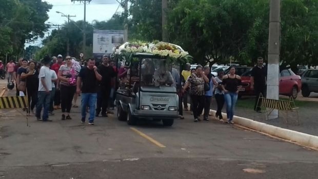 Em menos de 4 meses, MS registra 135 homicídios e 11 feminicídios Sepultamento de Halley Coimbra em Três Lagoas - Foto: Aurora Villalba/Hoje Mais