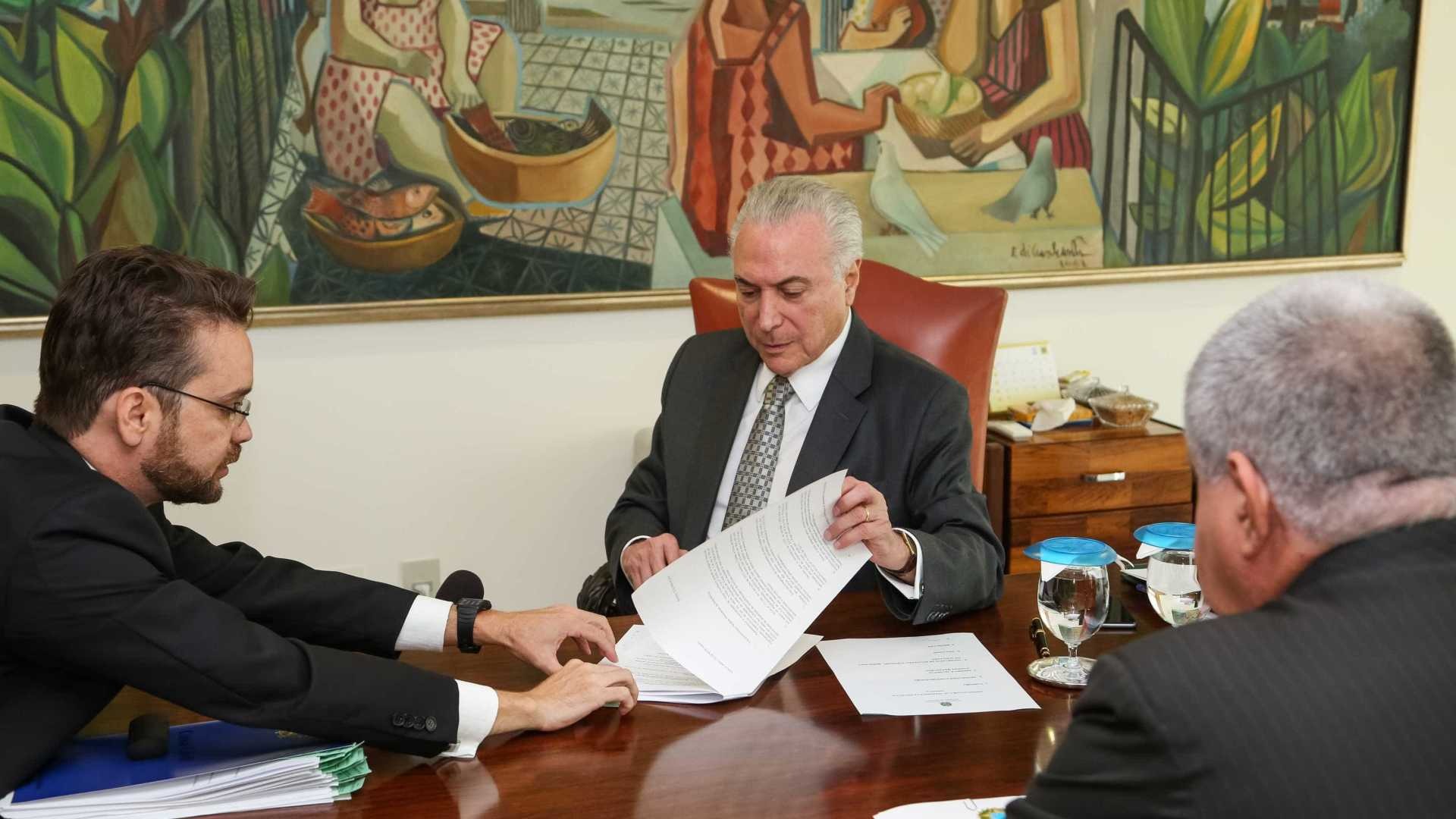Decreto muda regra para trabalhadores com deficiência usarem o FGTS Decreto muda regra para trabalhadores com deficiência usarem o FGTS