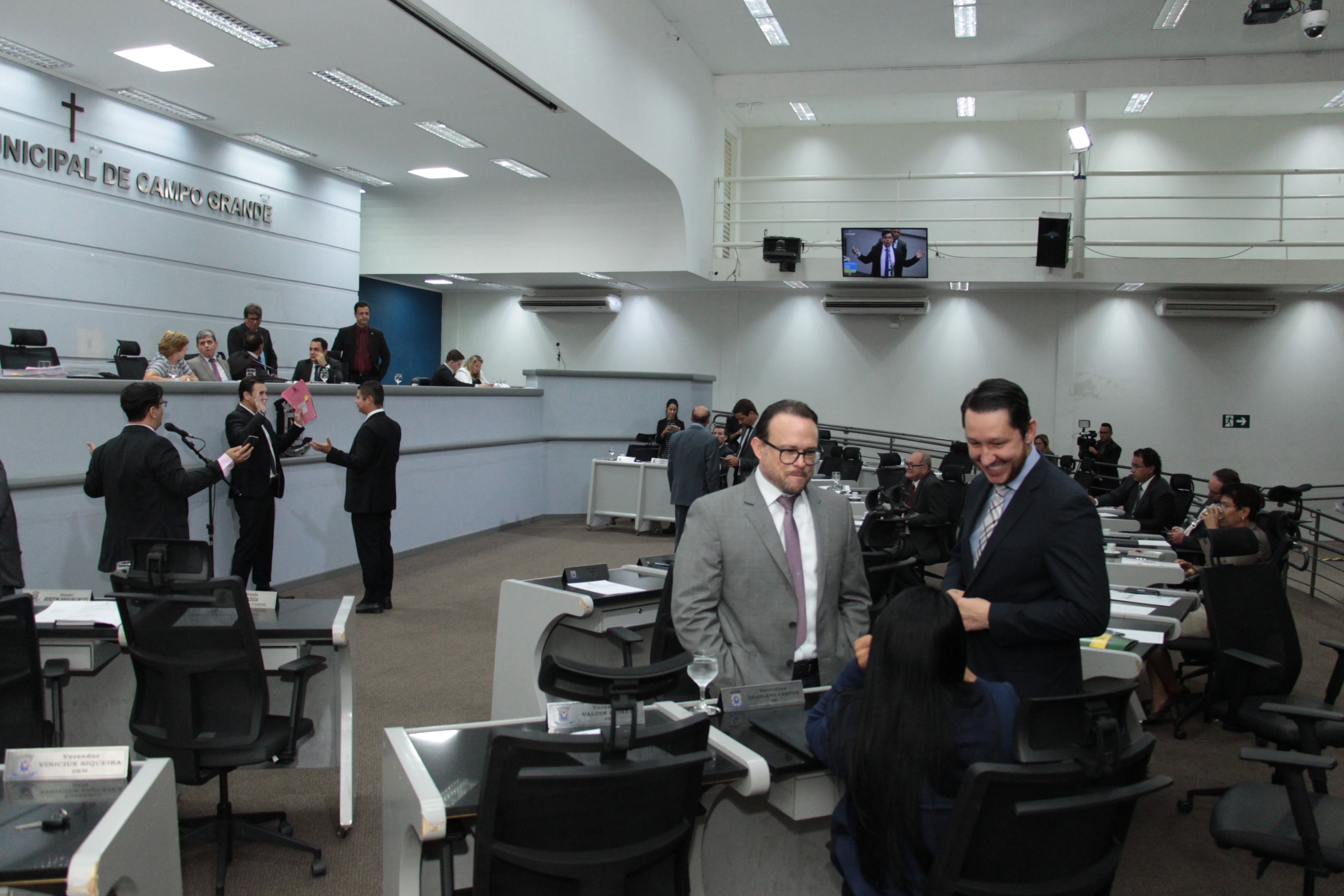 Vereadores aprovam dois Projetos de Lei na sessão desta terça-feira