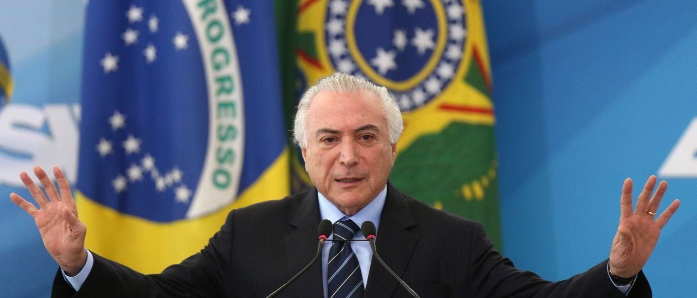 Em pronunciamento, Temer critica 'torcida organizada pelo fracasso' e desafia: 'Quero ver fazer' Em pronunciamento, Temer critica 'torcida organizada pelo fracasso' e desafia: 'Quero ver fazer'