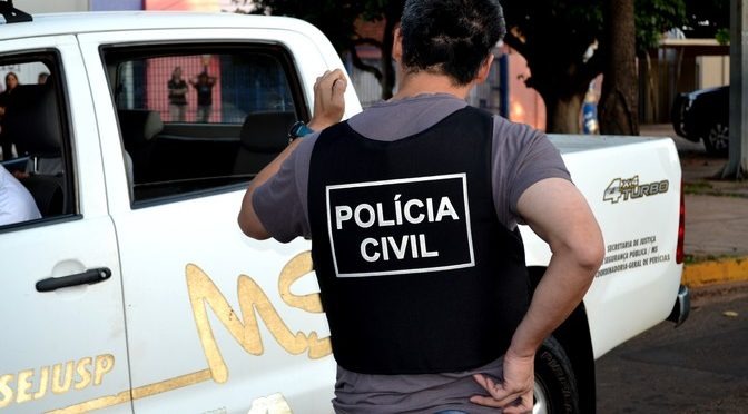 PC prende três pessoas envolvidas em roubo mediante restrição de liberdade da vítima