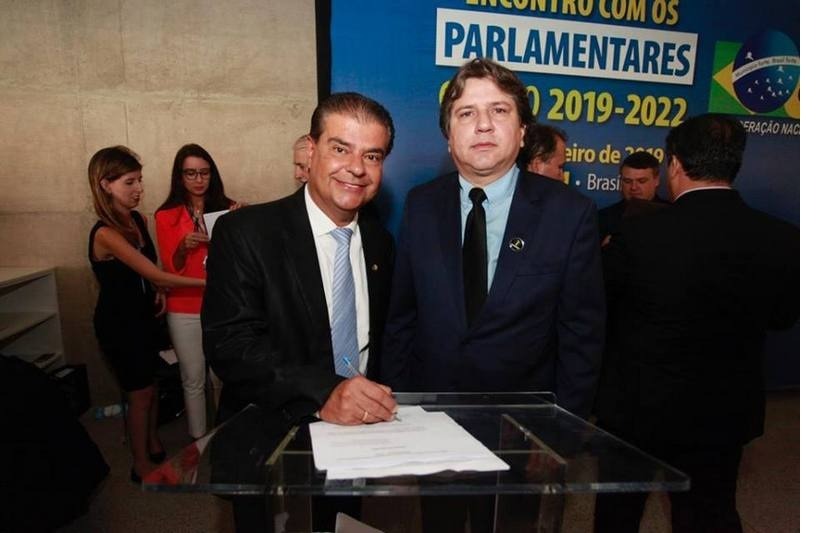 Prefeitos reforçam inviabilidade de realizar eleições neste ano Divulgação