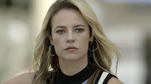 Operador de câmera que fotografou Paolla Oliveira nua confessa crime Operador de câmera que fotografou Paolla Oliveira nua confessa crime