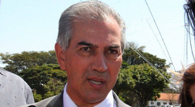 Em Dourados, Reinaldo Azambuja inaugura residencial com ministro Marun Em Dourados, Reinaldo Azambuja inaugura residencial com ministro Marun