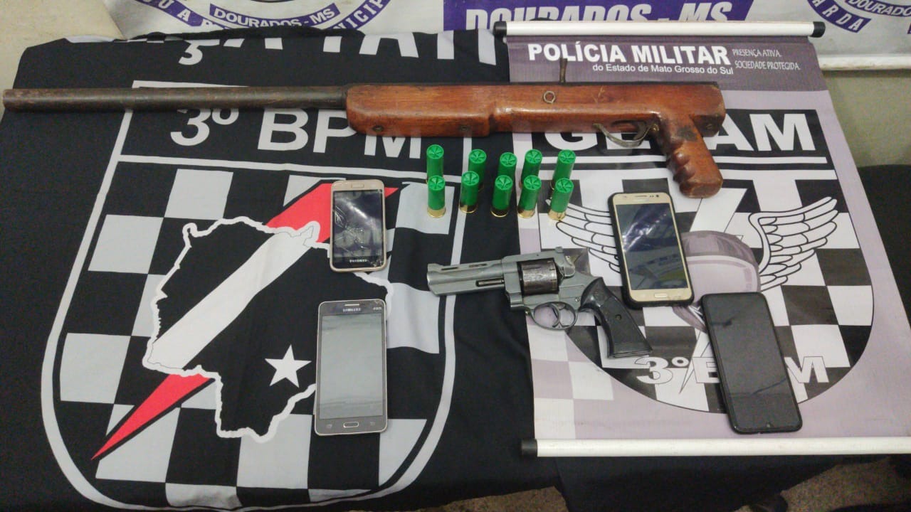 Polícia prende quadrilha que planejava roubo de caminhão em Dourados Divulgação/PM