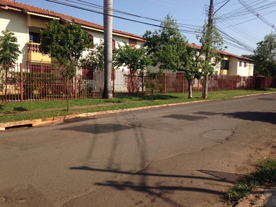 Após indicação de vereador, tapa-buraco chega às ruas do Jd. Panamá