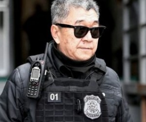 'Japonês da Federal' vira presidente de partido no Paraná após aposentadoria Conhecido pelas prisões na Operação Lava-Jato, policial federal aposentado vira presidente do PEEN - Arquivo