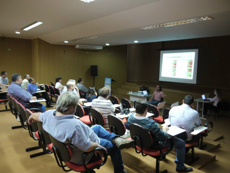 Audiência pública mostrou diagnóstico da mobilidade urbano, com base nas pesquisas com a população (Foto: Max Rocha/Assecom)