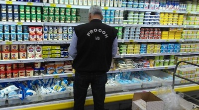 Supermercado é flagrado novamente com irregularidades e Procon Estadual amplia multa Supermercado é flagrado novamente com irregularidades e Procon Estadual amplia multa