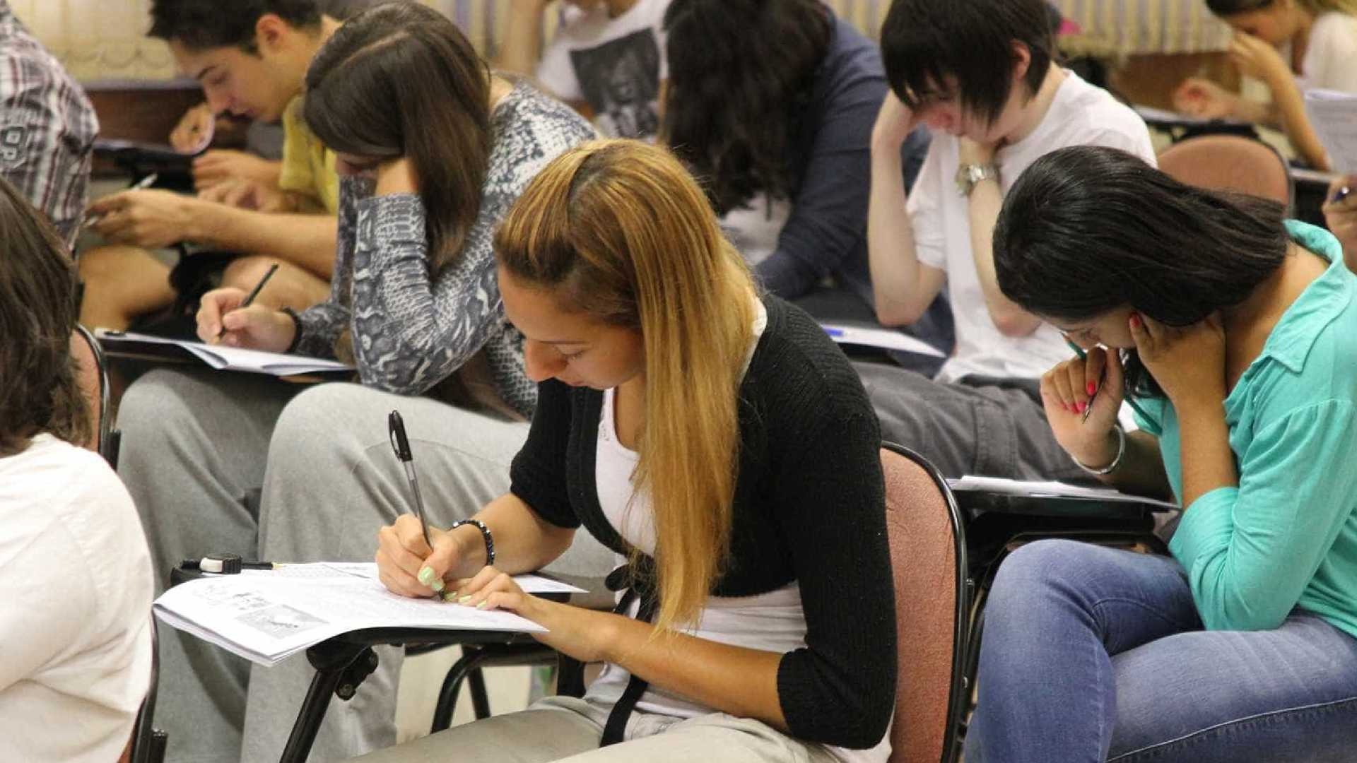 Enem: prazo de recursos para não pagar inscrição termina neste domingo