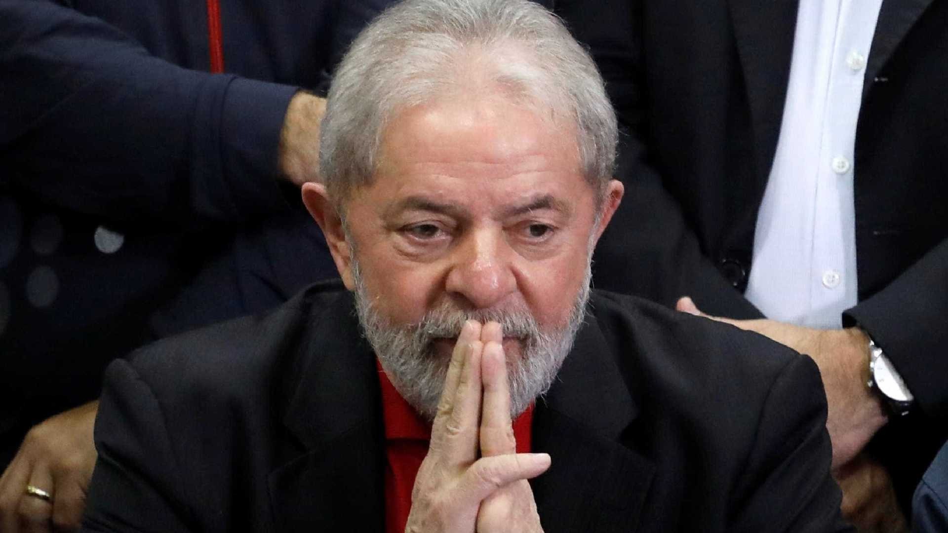 Líderes sindicais são proibidos de visitar Lula na prisão Reuters