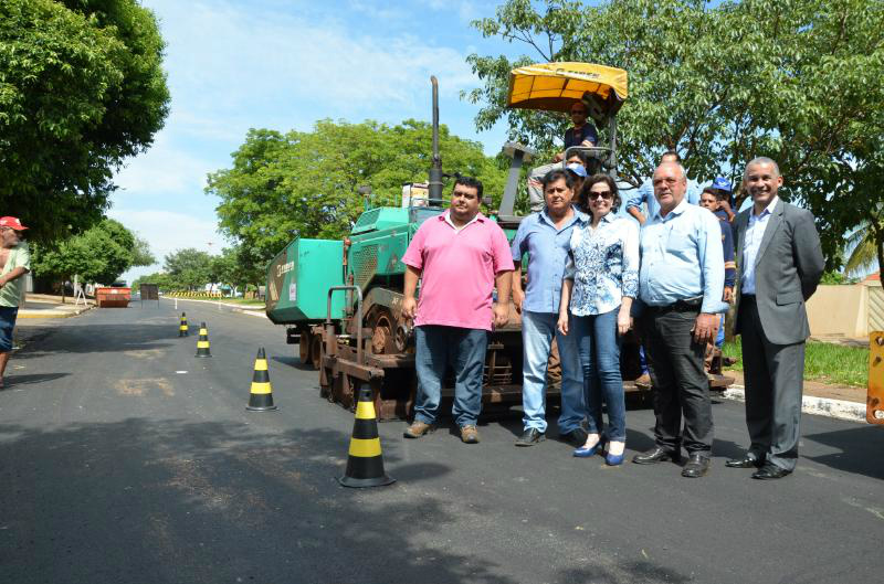 Com dinheiro do IPTU, prefeitura de 3 Lagoas inicia obras de recapeamento Foto:Assecom