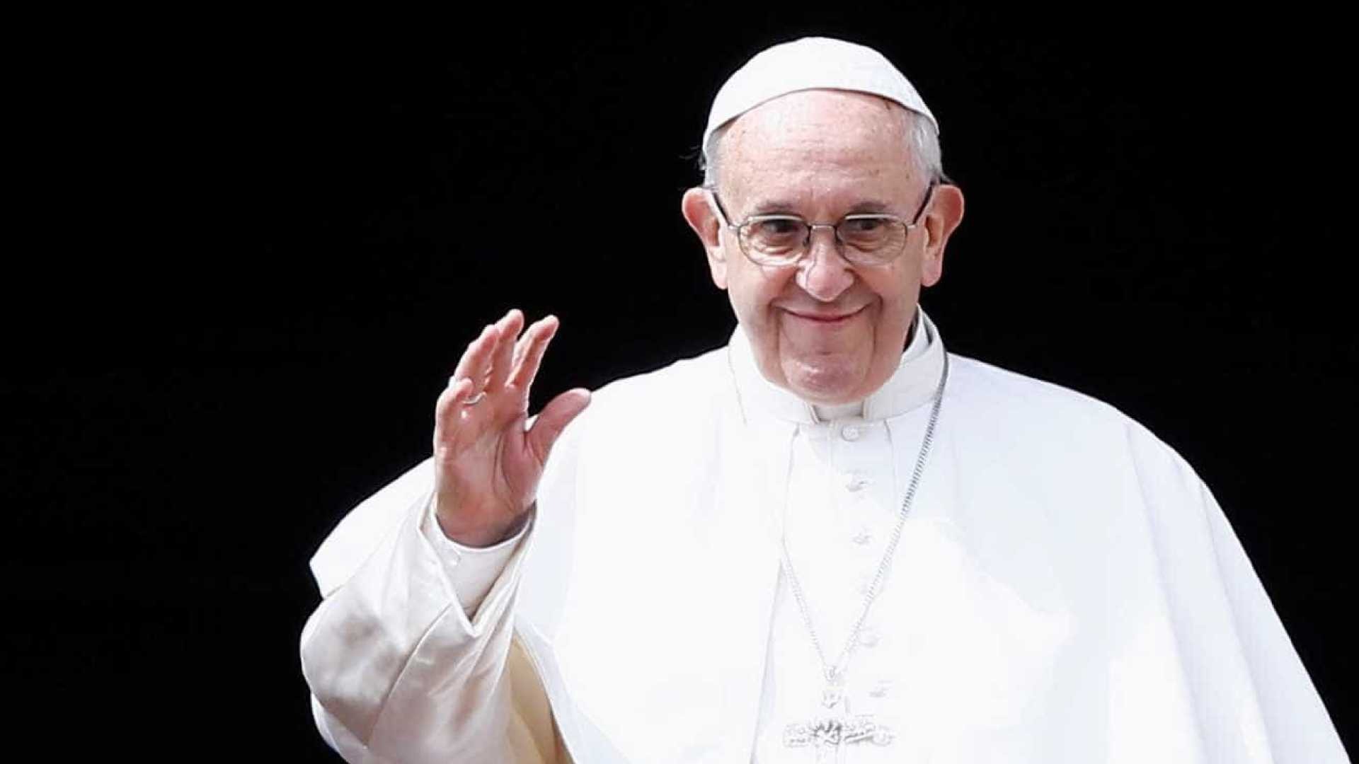 Papa diz que trabalho é fundamental para dignidade humana Foto: REUTERS/Stefano Rellandini