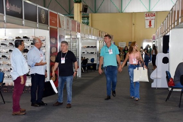 Feira da indústria de calçados de MS projeta movimentar R$ 15,5 milhões em três dias