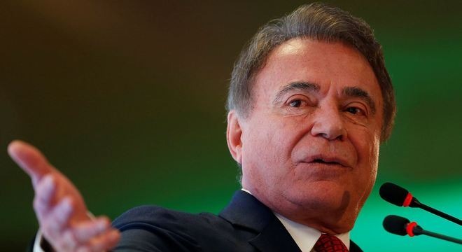 'Sigla da Lava Jato', Podemos vira alvo dos bolsonaristas Alvaro Dias: filiação de Moro ao Podemos é um