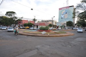 Contrato de revitalização da área central já prevê a readequação das rotatórias Projeto discutido entre o Estado e o Município prevê adequações na rotatória da Weimar Torres com João Rosa Góes e as demais –