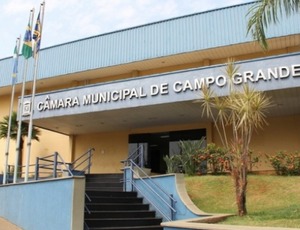 Vereadores aprovam três Projetos na sessão desta quinta-feira Vereadores aprovam três Projetos na sessão desta quinta-feira