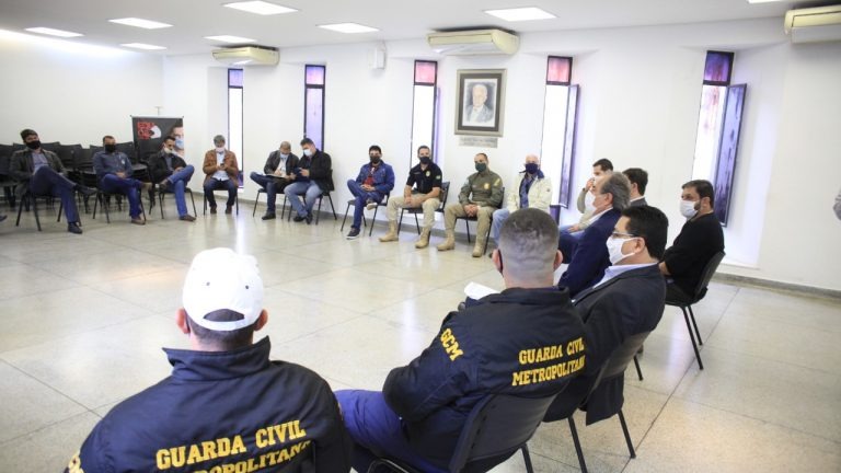 Reunião define últimos detalhes para realização de barreiras sanitárias fixas nas saídas da Capital Reunião define últimos detalhes para realização de barreiras sanitárias fixas nas saídas da Capital