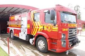 Bombeiros atendem incêndios em casa de madeira e em horta de escola Foto: Divulgação