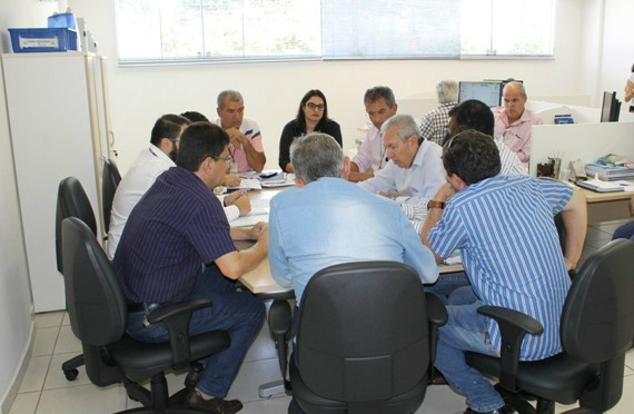 Sanesul foca trabalho no combate à perdas de água tratada Foto/Divulgação