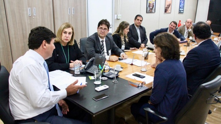 Ministro da Saúde libera R$ 25,6 milhões para área de informática Ministro da Saúde libera R$ 25,6 milhões para área de informática