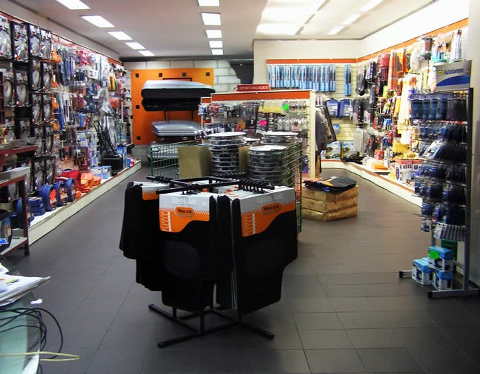 Trabalhando em casa ou reabrindo o comércio? Sabia como economizar energia elétrica