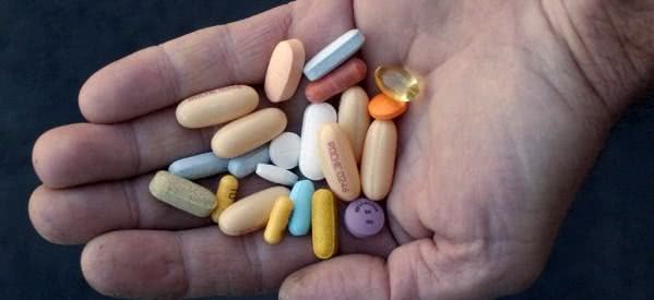 Pesquisa da UFMG vai comparar efeitos de medicamentos para HIV Foto: Divulgação