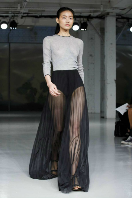 Em Londres, gaúcha desfila coleção inspirada em Brasília Em Londres, gaúcha desfila coleção inspirada em Brasília