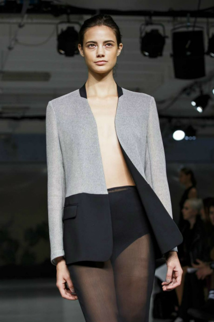 Em Londres, gaúcha desfila coleção inspirada em Brasília Em Londres, gaúcha desfila coleção inspirada em Brasília