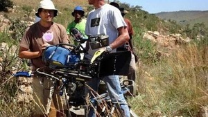 Cineasta é atacado por girafa em set e morre © Acervo Pessoal