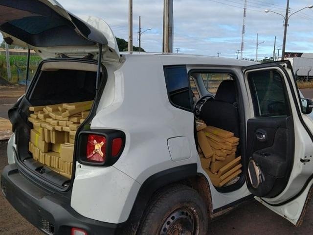 PRF prende motorista de Jeep Renegade com carregamento de maconha Adilson Domingos