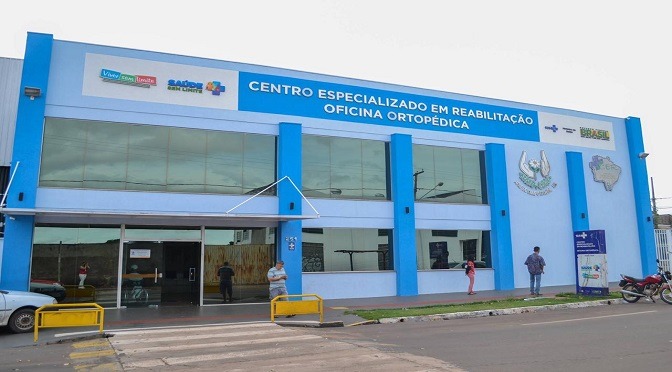 Em convênio com APAE, Governo atende 1,1 mil ostomizados no Estado