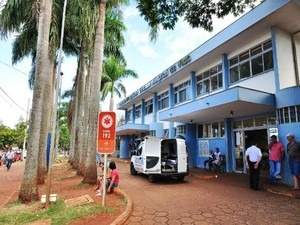 Adolescente é baleado e levado em estado grave para o Hospital da Vida Adolescente é baleado e levado em estado grave para o Hospital da Vida