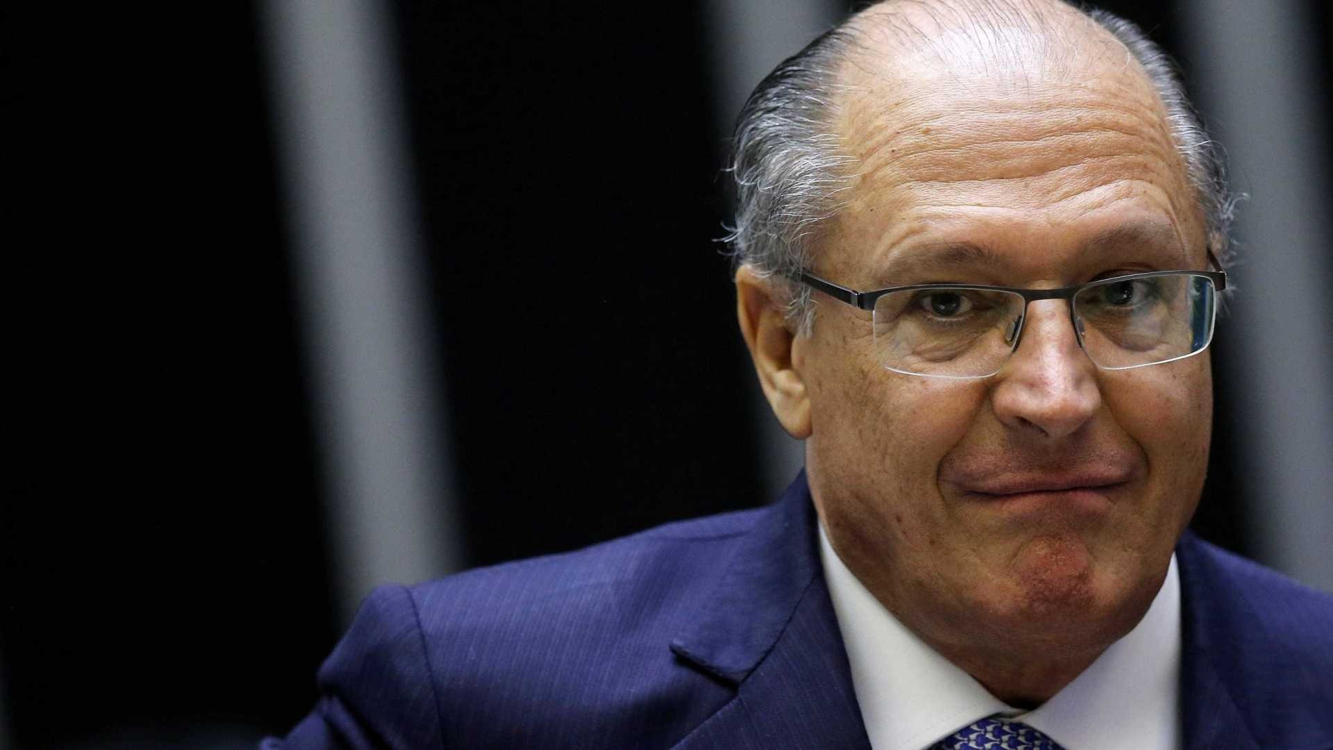 Alckmin e Serra são réus em ação civil por suposta pedalada fiscal Reuters / Adriano Machado