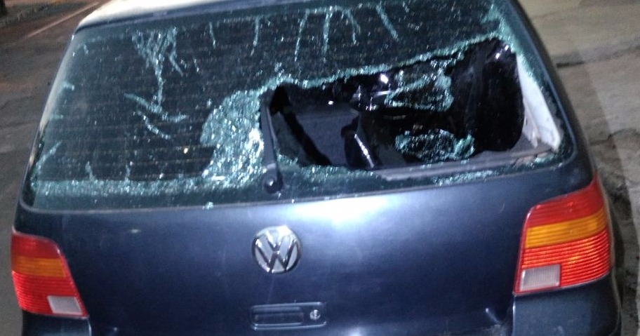 Veículo utilizado pelos criminosos na fuga.