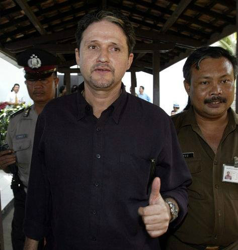 O perfil de Marco Archer por um jornalista que conversou com ele 4 dias na prisão Em 2005, logo depois de receber a sentença de morte num tribunal em Jacarta