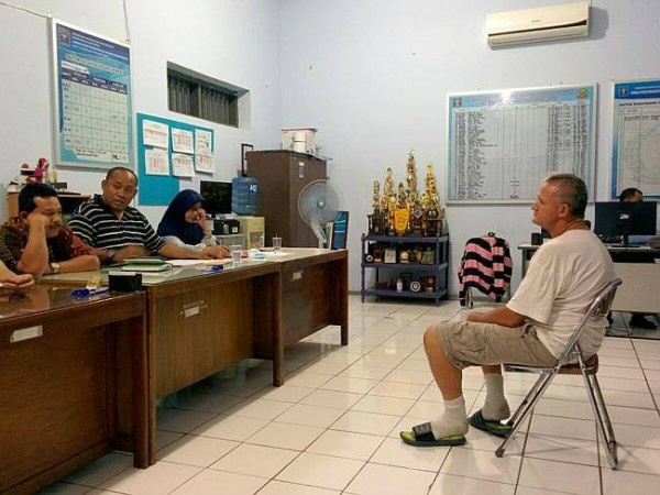 O perfil de Marco Archer por um jornalista que conversou com ele 4 dias na prisão O momento em que ele recebeu, nesta semana, a confirmação da data do fuzilamento