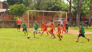 Projeto de aperfeiçoamento no futebol começa neste sábado Projeto de aperfeiçoamento no futebol começa neste sábado