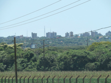 A falta de chuva auxilia nas para que as temperaturas fiquem altas e o clima abafado - Foto: Adriano Moretto