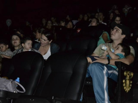 Cinema tem sessão especial amanhã para mamães e bebês com comédia nacional Nesta terça, a sessão de “Loucas pra Casar” será às 14h10. (Foto: Arquivo/Mariana Lopes)