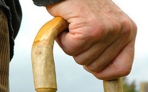 Pedido de aposentadoria por idade só vai poder ser feito pelo telefone ou internet
