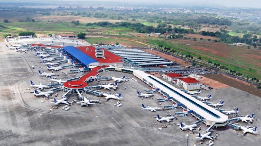 Boeing 737 cai logo após decolar de Havana, diz imprensa cubana Aeroporto Internacional José Martí, em Havana