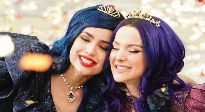 'Descendentes 3' chega à TV e marca fim de carreira de Cameron Boyce 'Descendentes 3' chega à TV e marca fim de carreira de Cameron Boyce