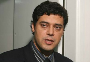 Delegacias são readequadas e novos delegados assumem comando O delegado Wilton Vilas Boas começa a atuar na DECAT (Foto: Arquivo)